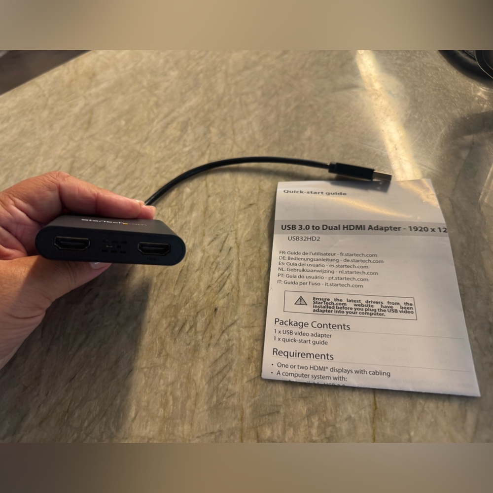 USB-C to Dual HDMI Adapter
